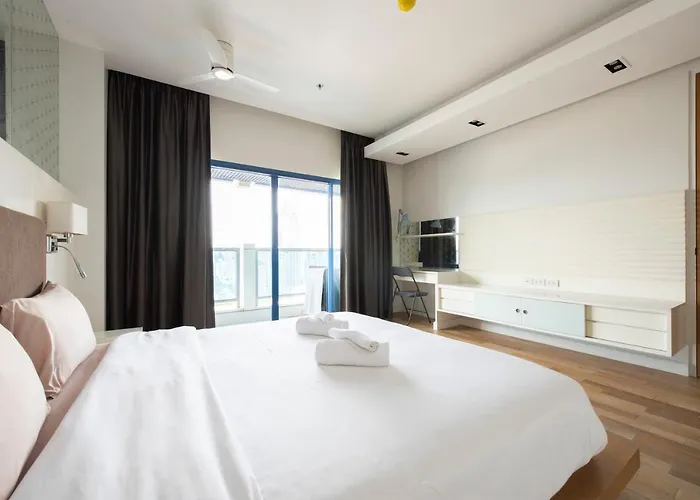 M Estate 2br Private Residence, 300m To Bts Chit Lom * Bangkok